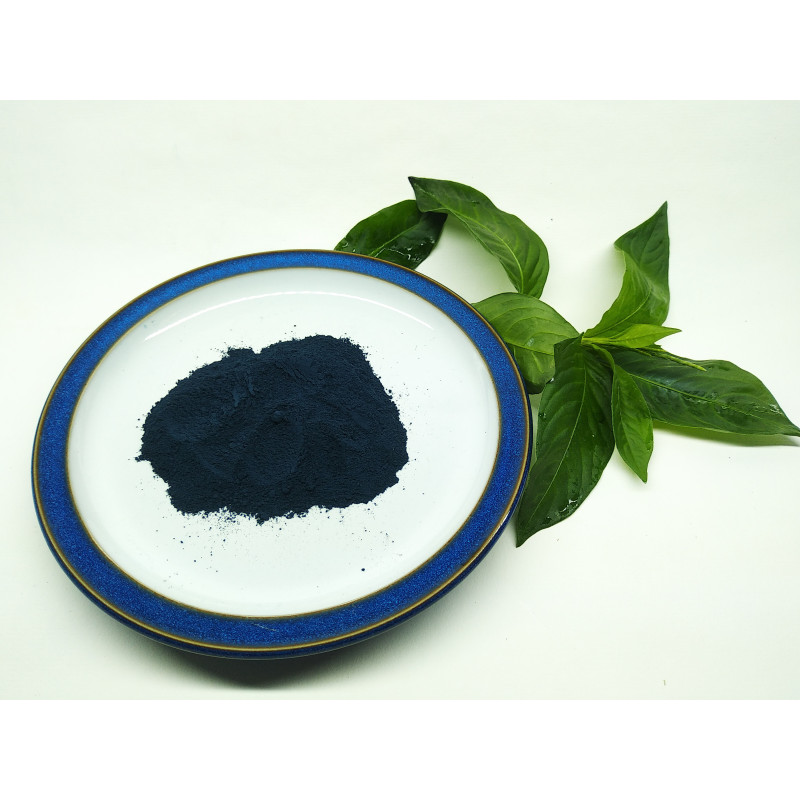 indigo naturel produit de l'agriculture biologique bretonne, pigment bleu indigo