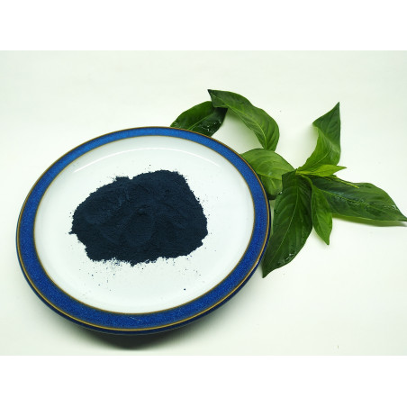 indigo naturel produit de l'agriculture biologique bretonne, pigment bleu indigo